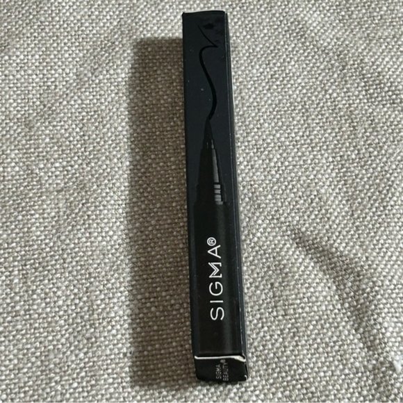 Sigma Beauty Liquid Pen Eyeliner- Wicked (Black)- NIB - Picture 3 of 7